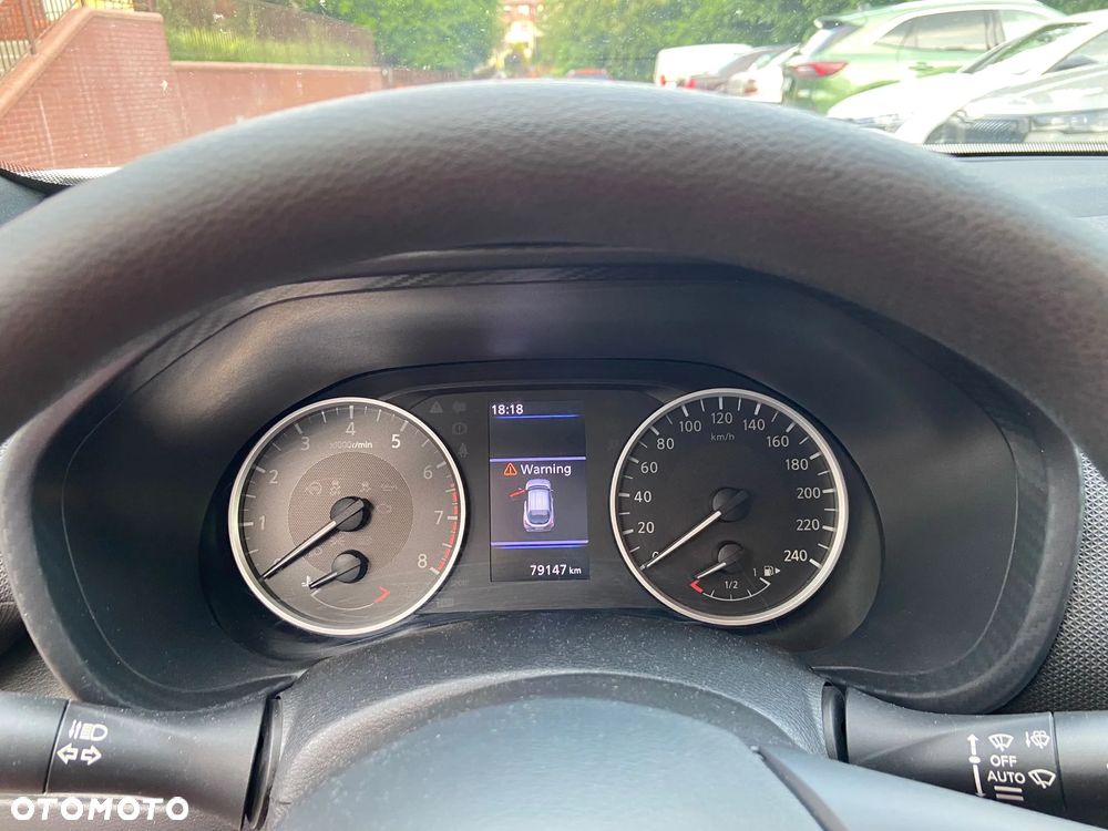 Nissan Juke 1.0 DIG-T Acenta - 11