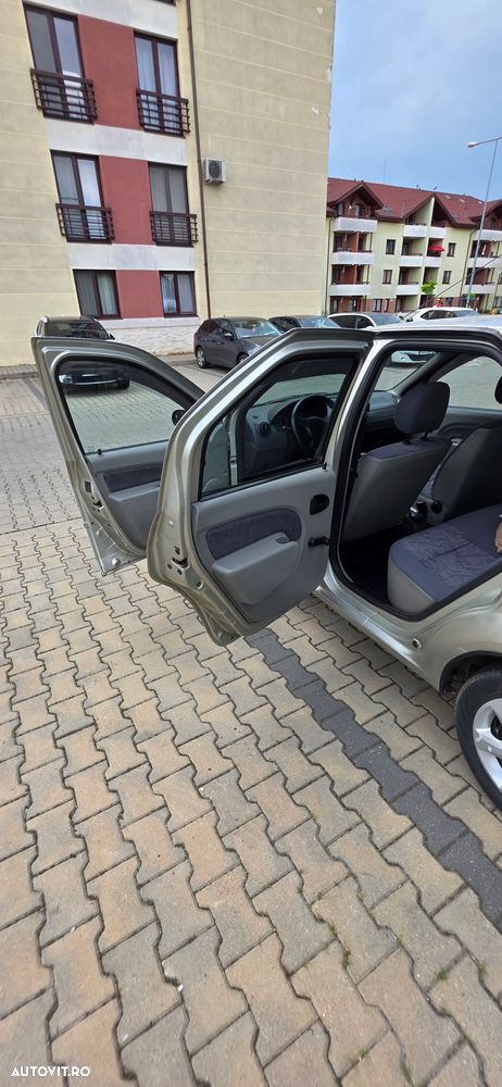 Dacia Logan 1.4 MPI Preference - 5