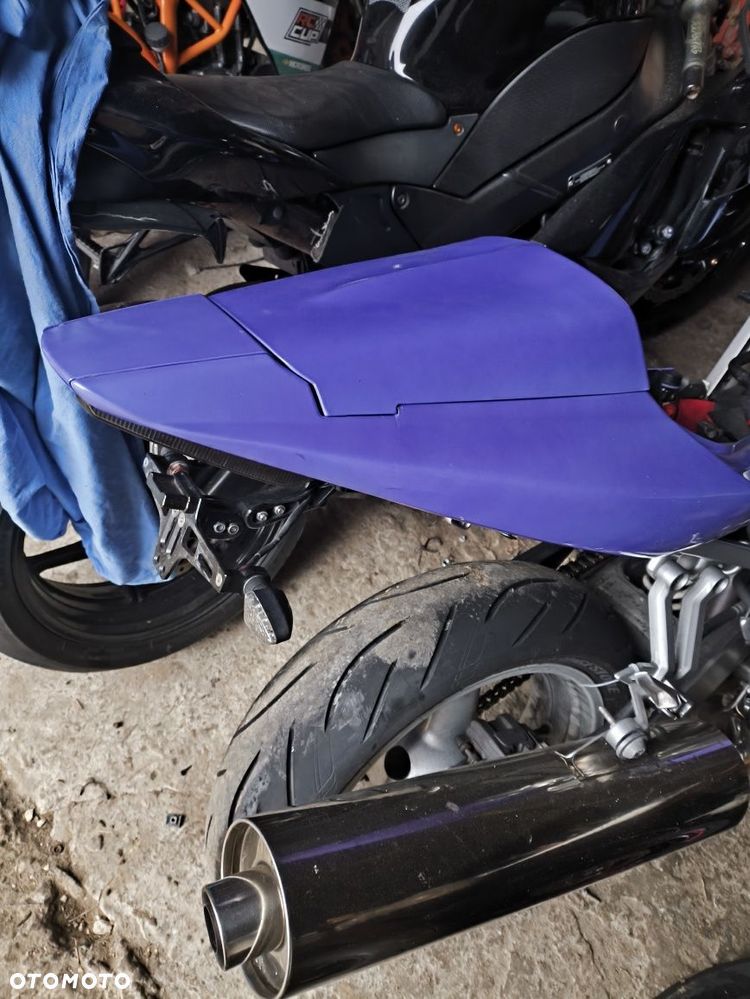 Suzuki sv 650 kanapa nakładka pasażera 2005 - 6