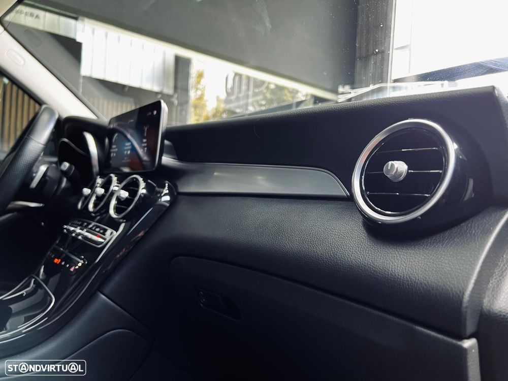 Mercedes-Benz GLC 300 - 41