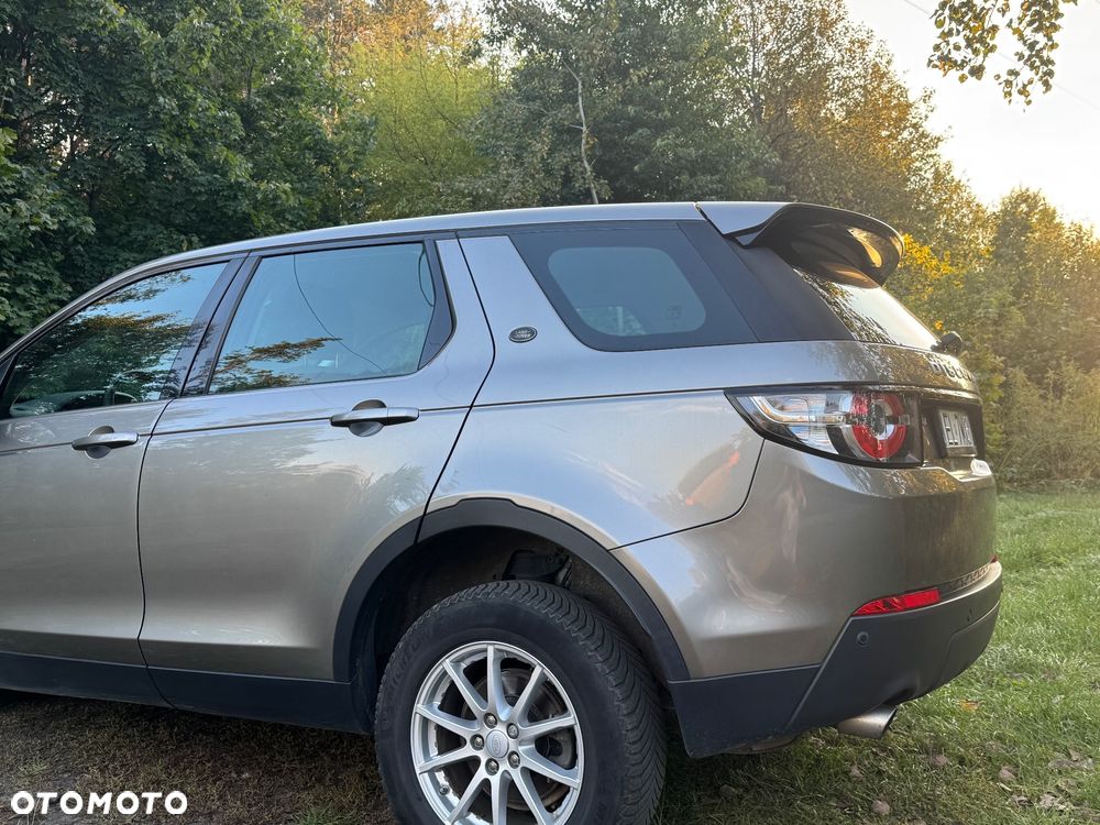 Land Rover Discovery Sport 2.0 D150 - 13