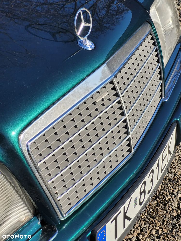 Mercedes-Benz Klasa E - 19