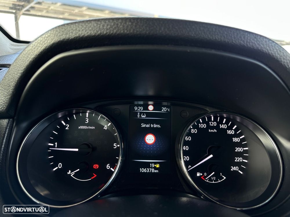 Nissan Qashqai 1.5 dCi 360 - 8