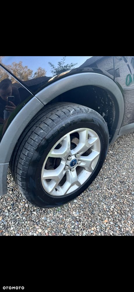 Ford Kuga 2.0 TDCi Titanium - 4