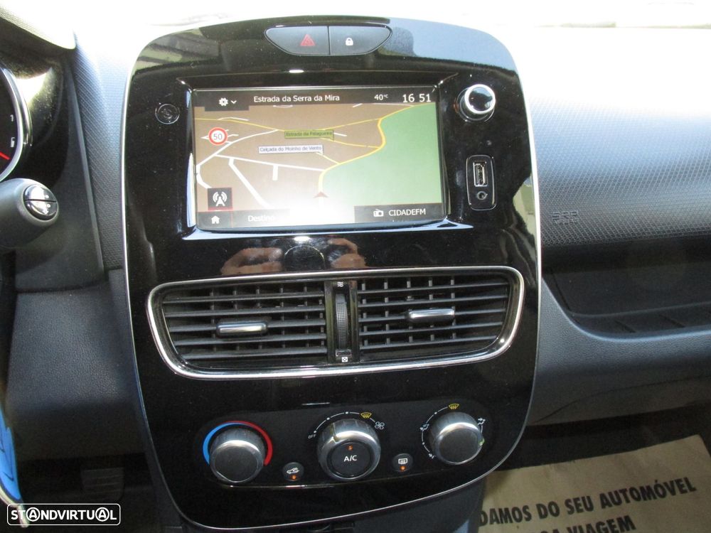 Renault Clio Sport Tourer 0.9 TCe Limited - 25