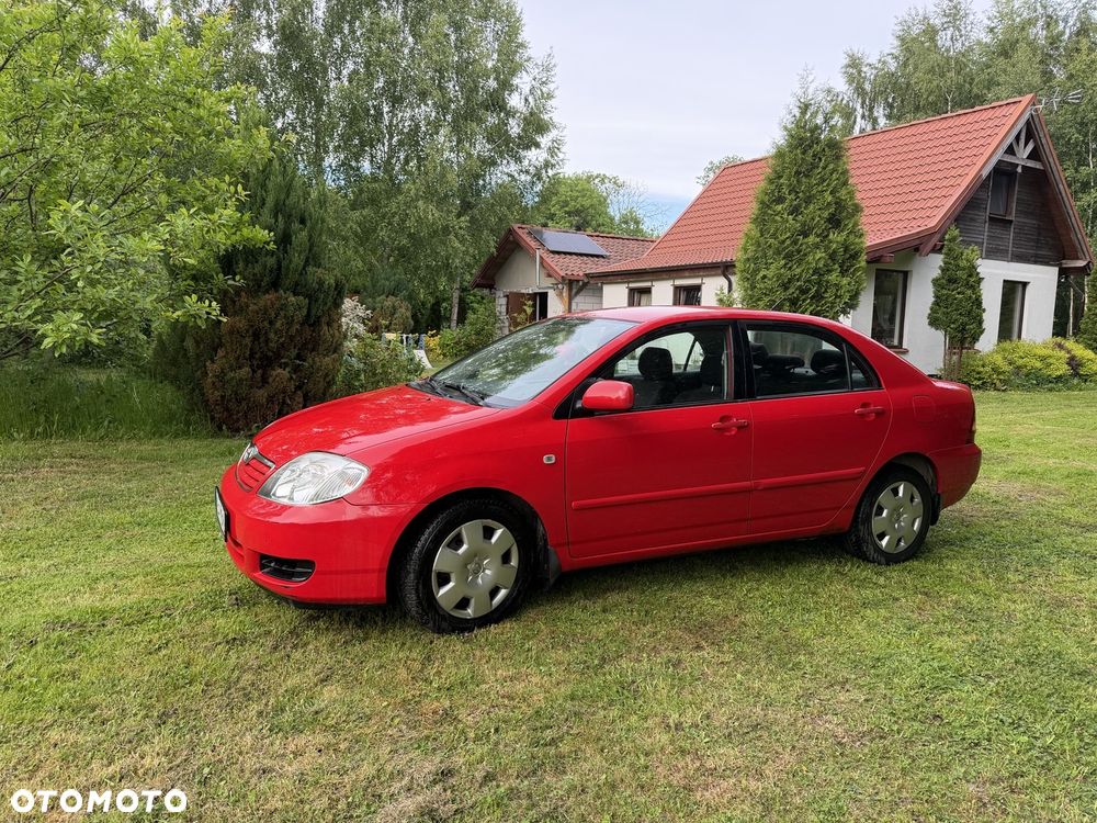 Toyota Corolla - 1