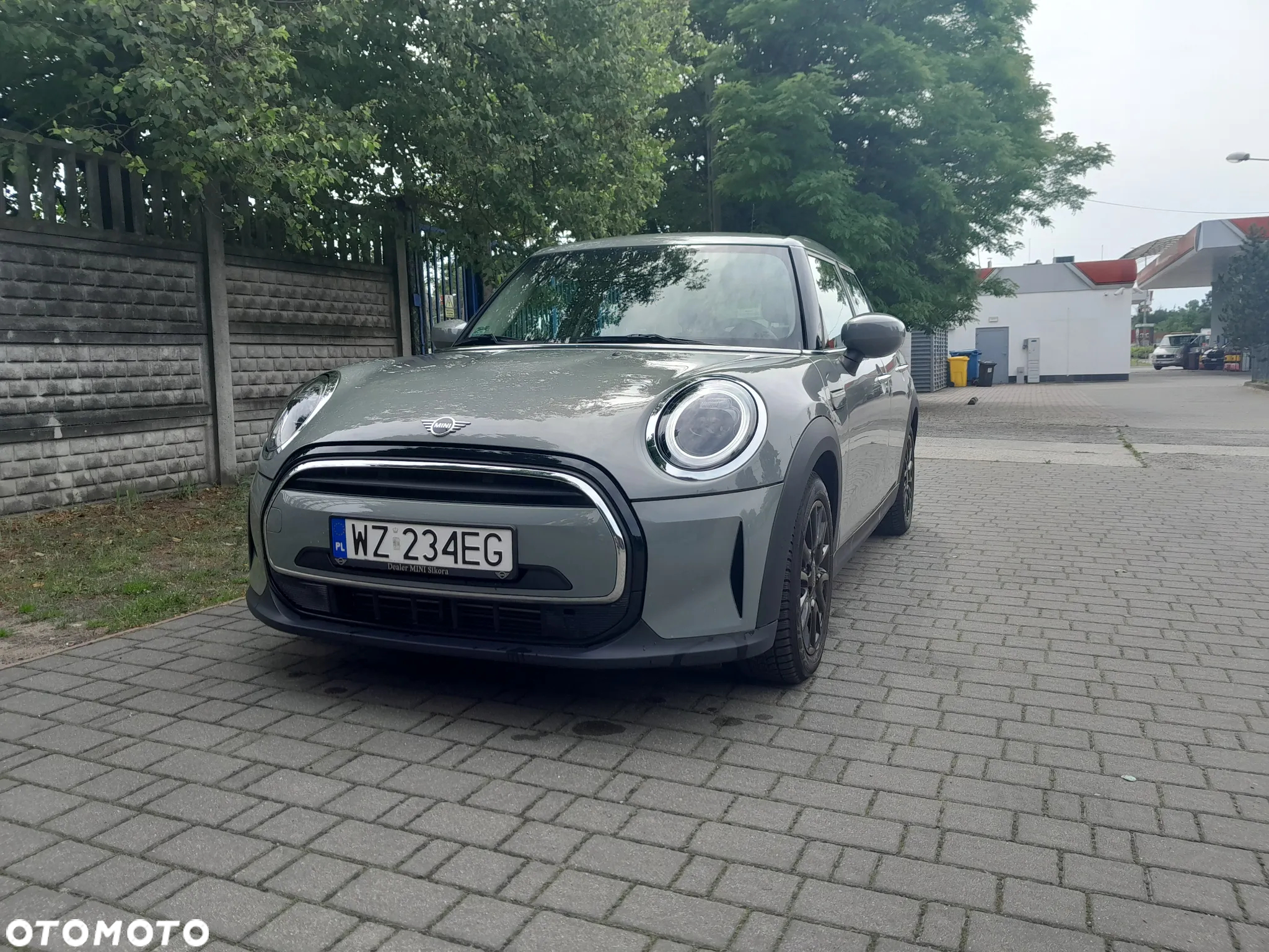 MINI ONE - 15