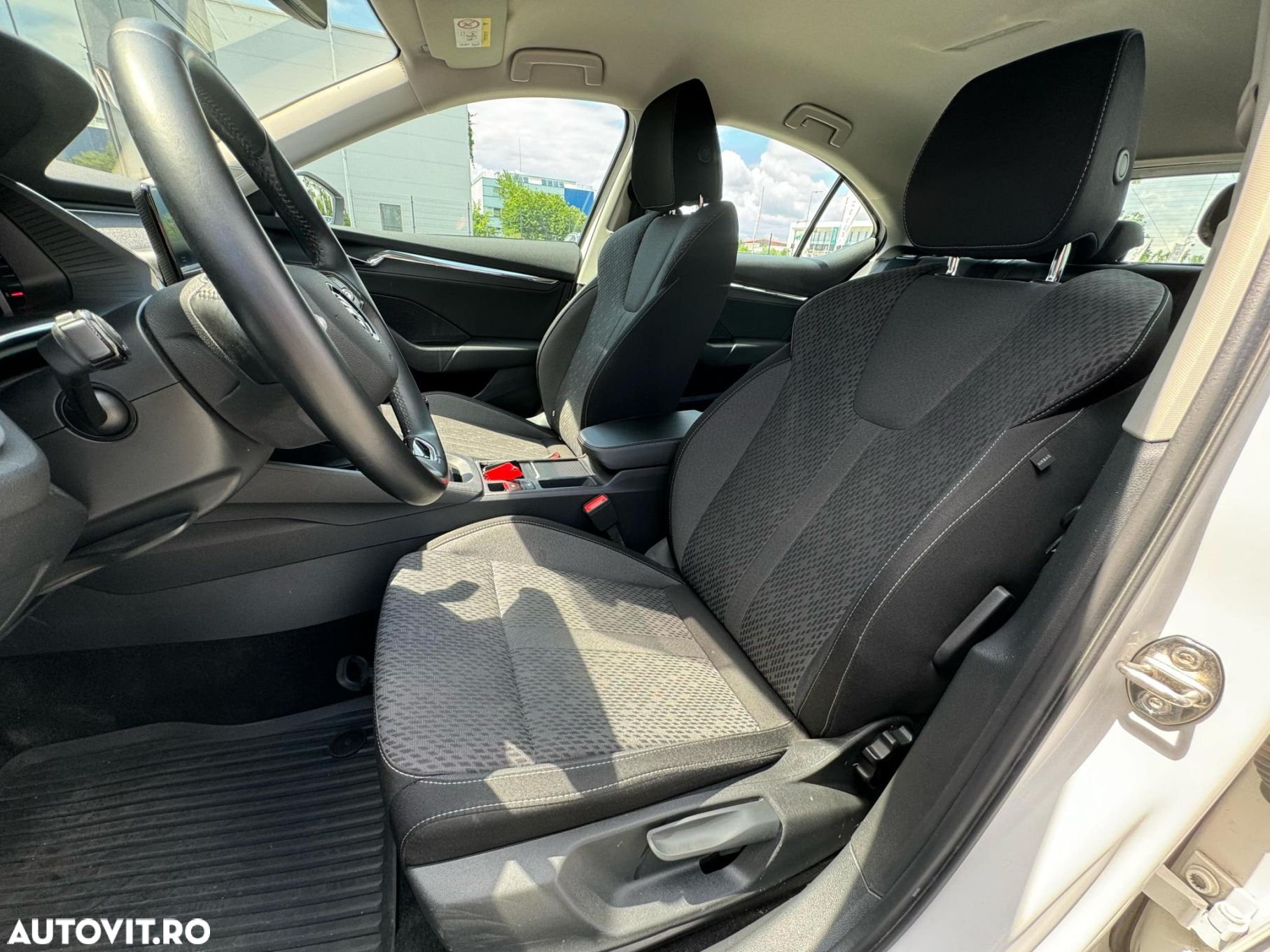 Skoda Octavia 2.0 TDI Style - 12