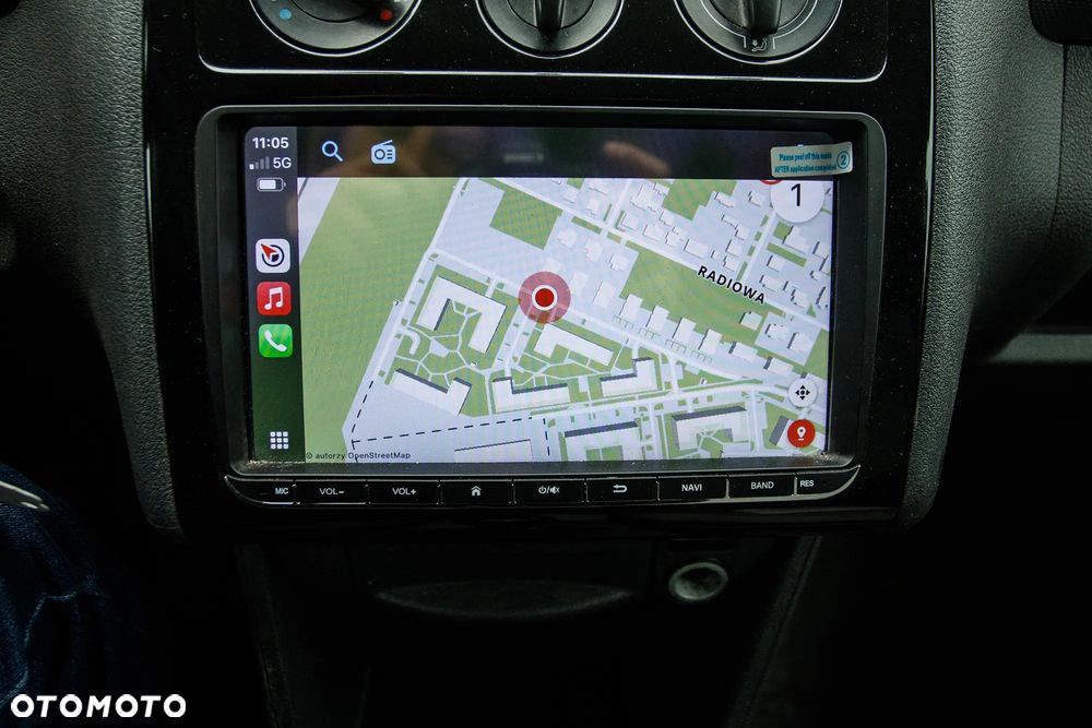 Volkswagen Caddy Maxi - 16