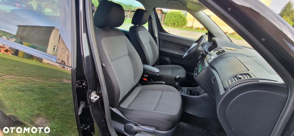 Skoda Roomster 1.6 TDI DPF Elegance PLUS EDITION - 23
