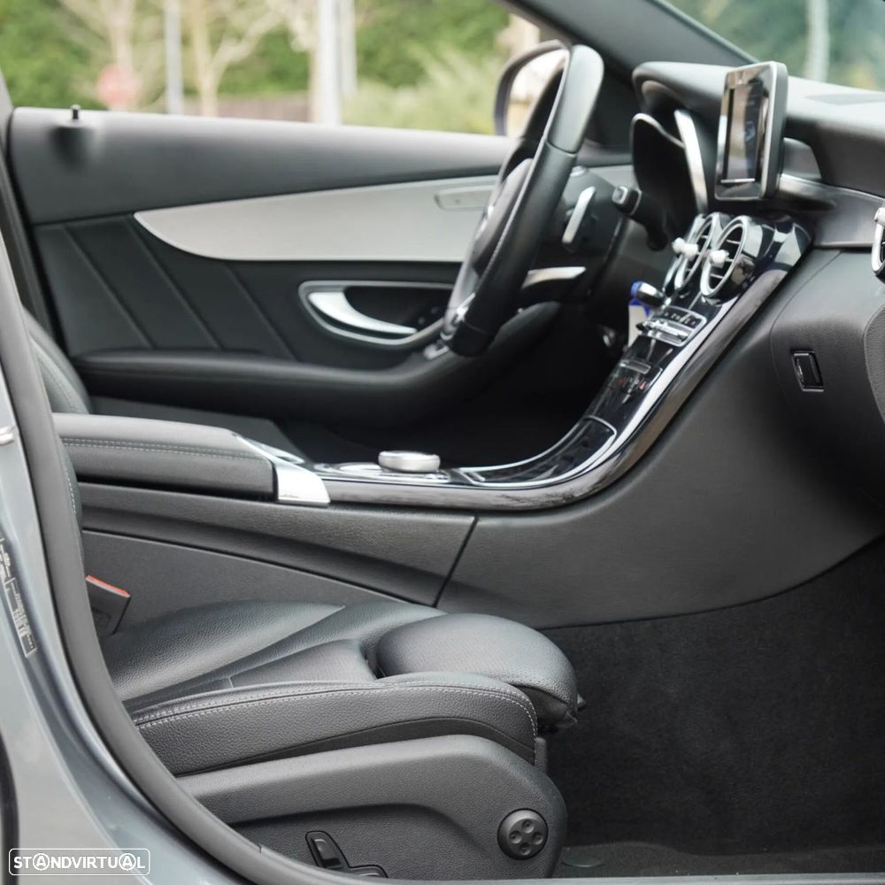 Mercedes-Benz C 220 - 25