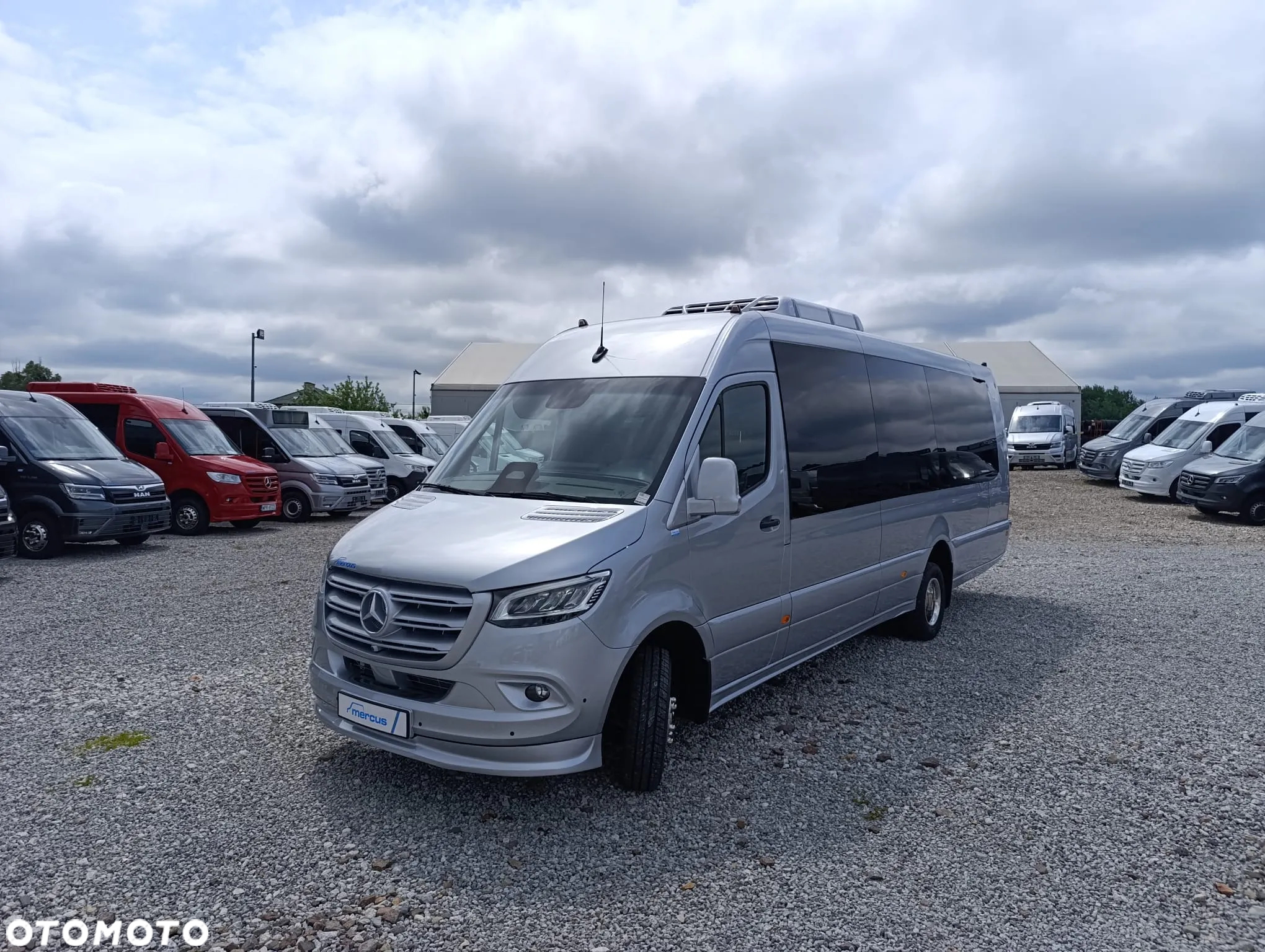 Mercedes-Benz Sprinter 519 - 11