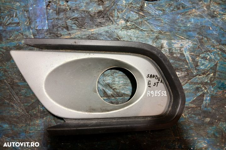 Grila proiector stanga 261A37821R 261A36699R 261A37821R 261A36699R Da - 1