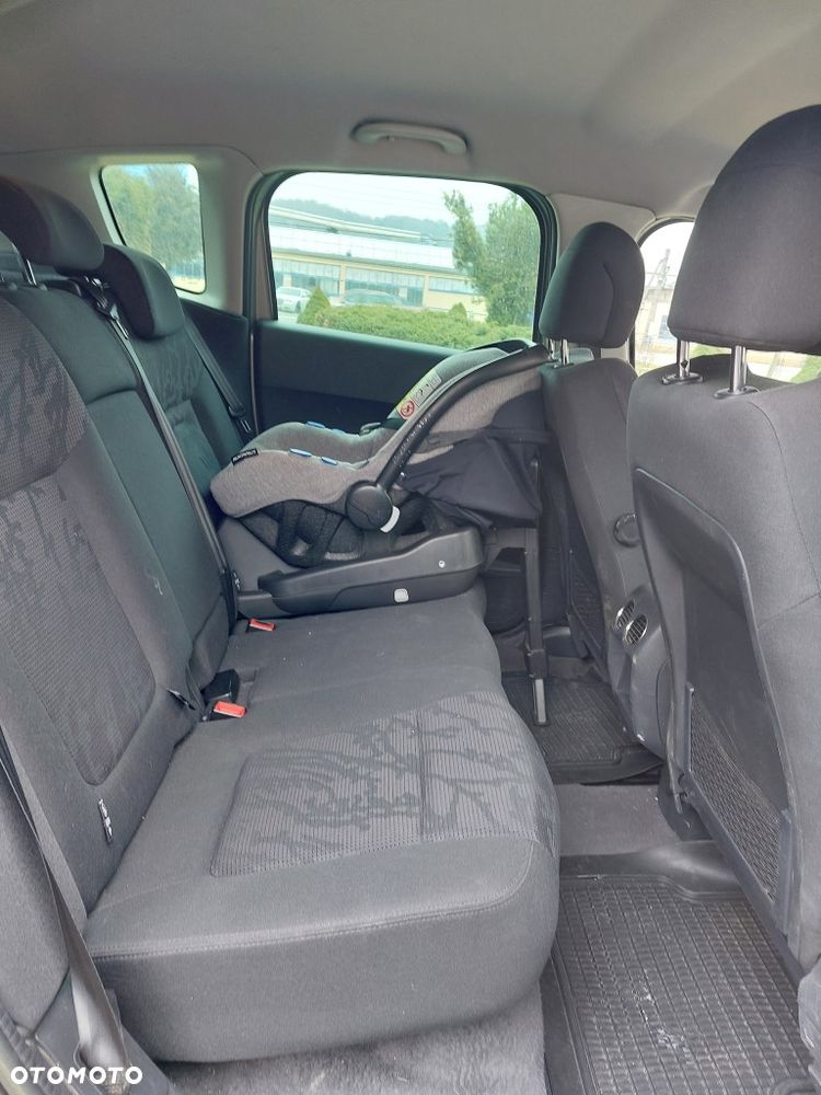 Peugeot 3008 HDi 115 Access - 6