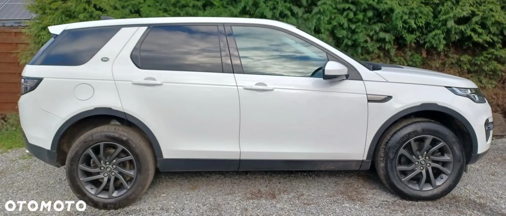 Land Rover Discovery Sport - 3