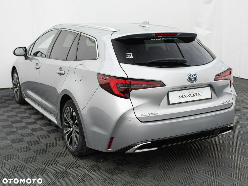 Toyota Corolla - 5