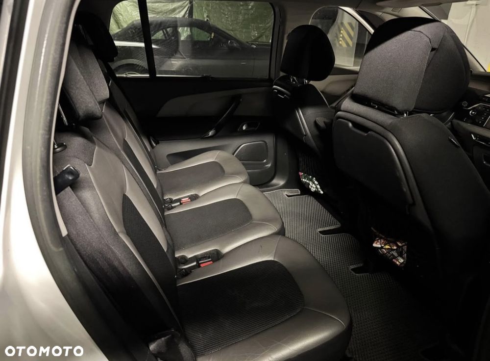 Citroën C4 Picasso BlueHDi 150 EAT6 Exclusive - 16