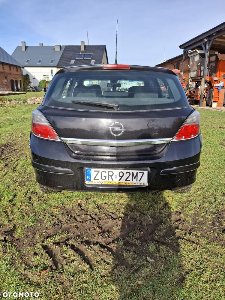 Opel Astra 1.3 CDTI - 4