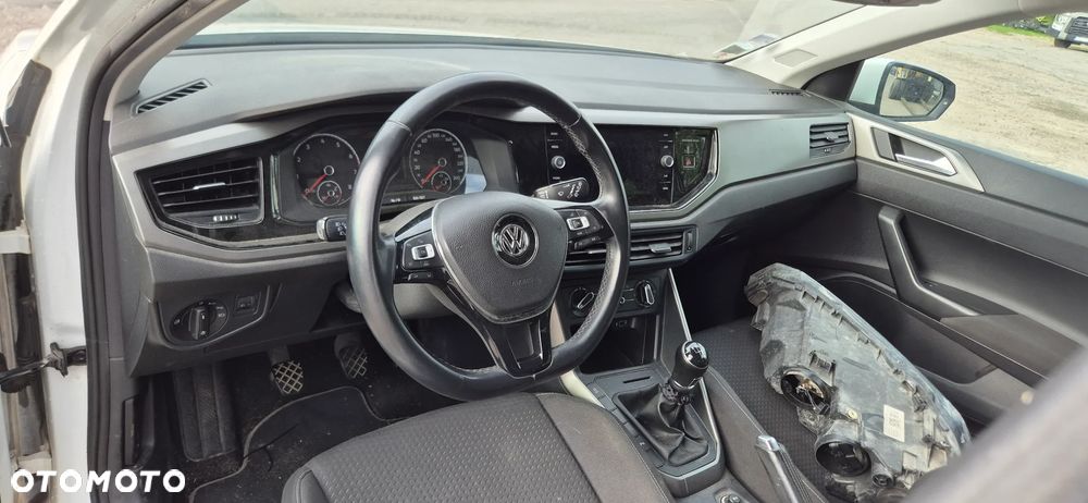 Volkswagen Polo 1.0 TSI Comfortline - 15