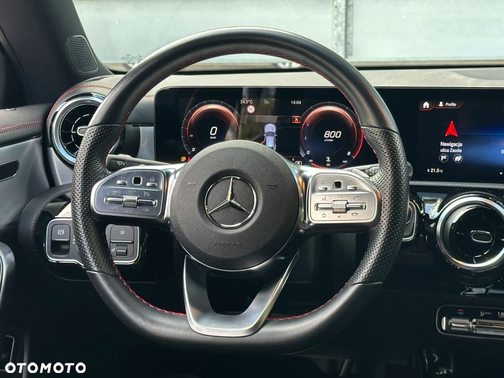 Mercedes-Benz CLA 200 AMG Line 7G-DCT - 34