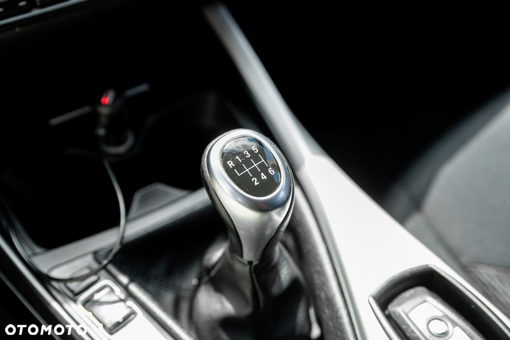 BMW Seria 1 116d EfficientDynamics - 33