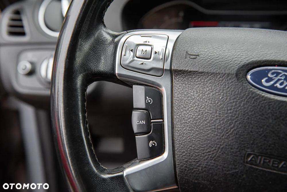 Ford S-Max 2.0 TDCi DPF Champions Edition - 15