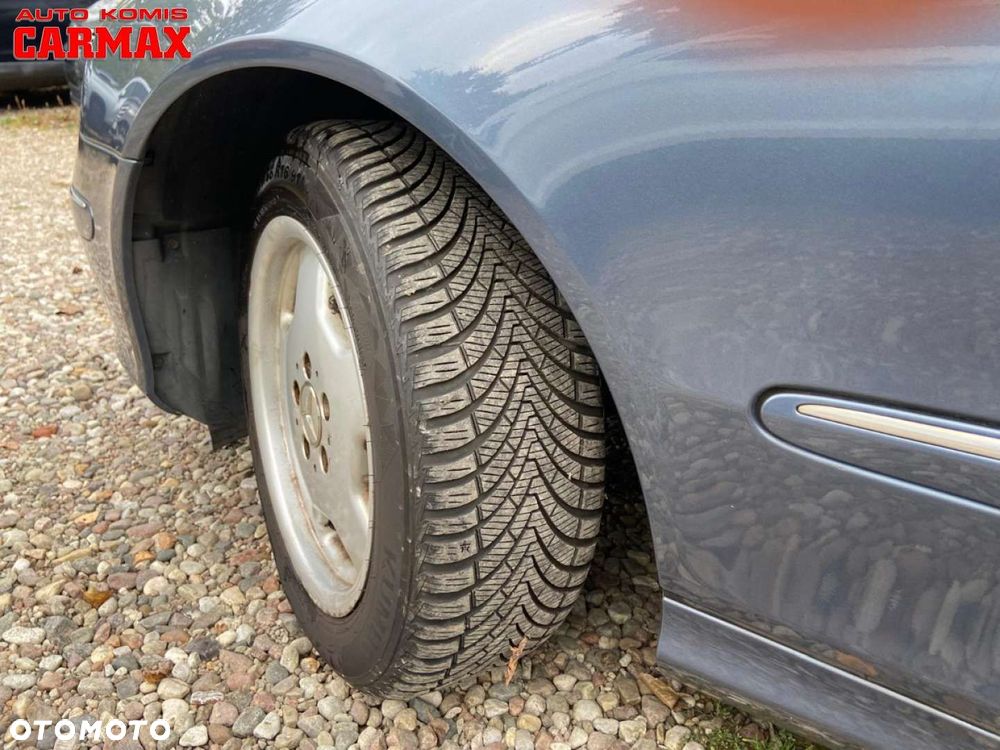 Mercedes-Benz CLK - 15