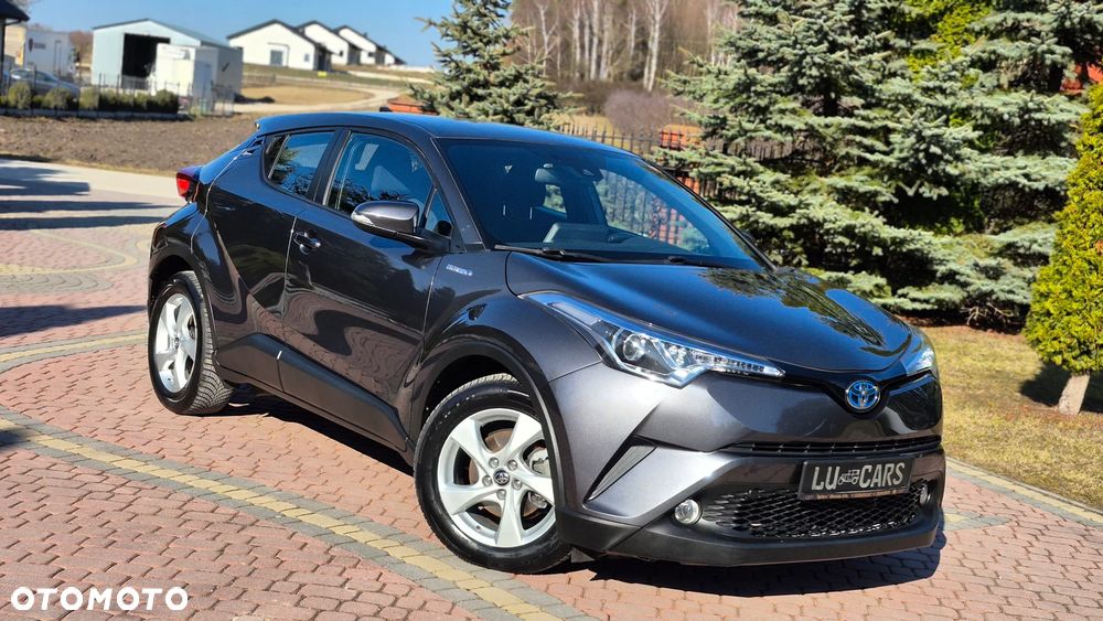 Toyota C-HR Flow - 2