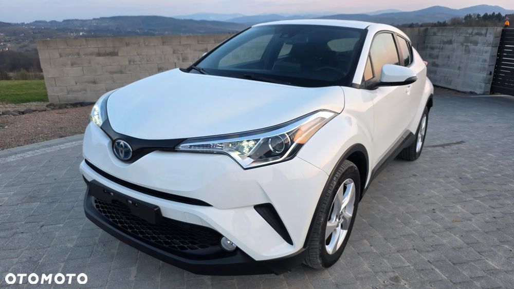 Toyota C-HR 1.2 Turbo - 1