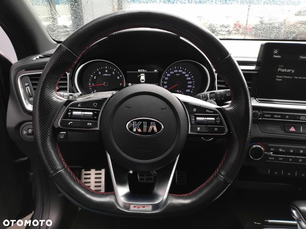 Kia ProCeed - 14