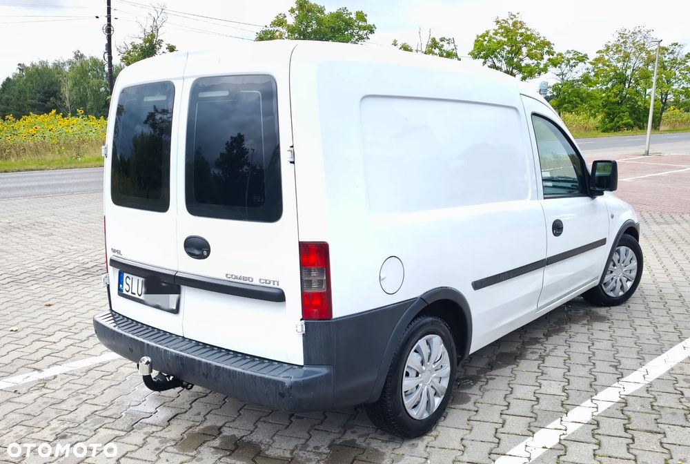 Opel Combo C Van - 3