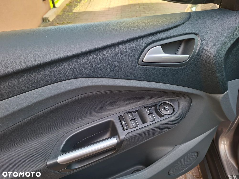 Ford C-MAX 1.0 EcoBoost Start-Stopp-System Champions Edition - 26