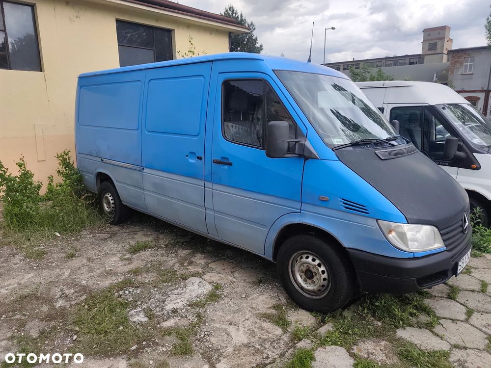 Mercedes-Benz Sprinter - 1