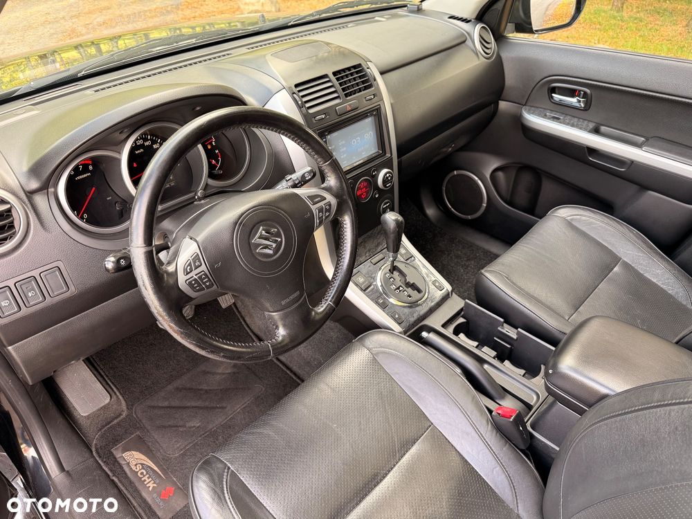 Suzuki Grand Vitara 3.2 V6 Elegance - 20