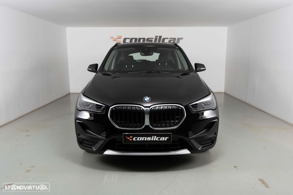 BMW X1 25 e xDrive Corporate Edition - 2