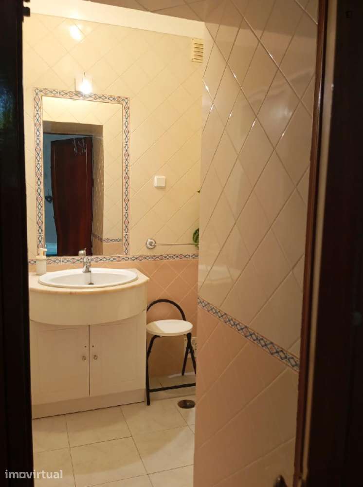 Apartamento com 2 quartos - localizado em Faro - Grande imagem: 5/20