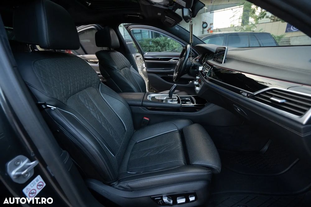 BMW Seria 7 - 8