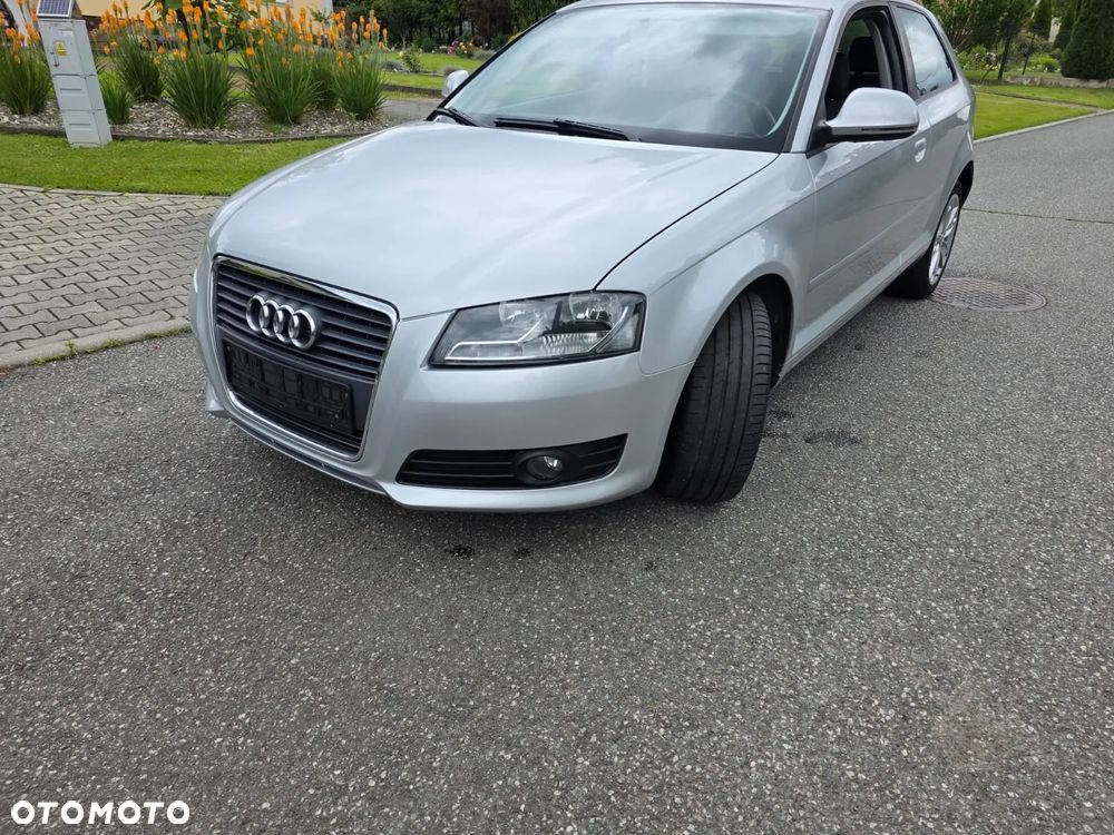Audi A3 3-drzwiowe 1.6 S line Sportpaket (plus) - 5