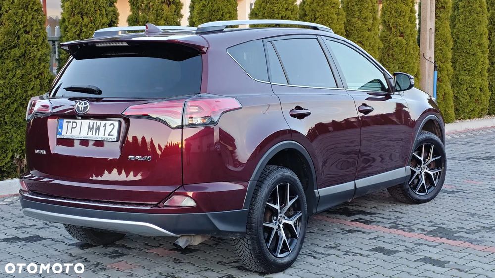 Toyota RAV4 2.0 D-4D Premium 4x2 - 5