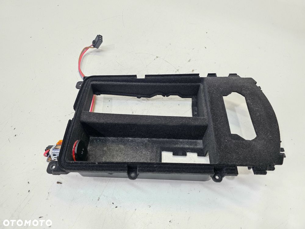 SCHOWEK PÓŁKA TUNELU POD TELEFON AUDI A6 C7 A7 4G0864981E