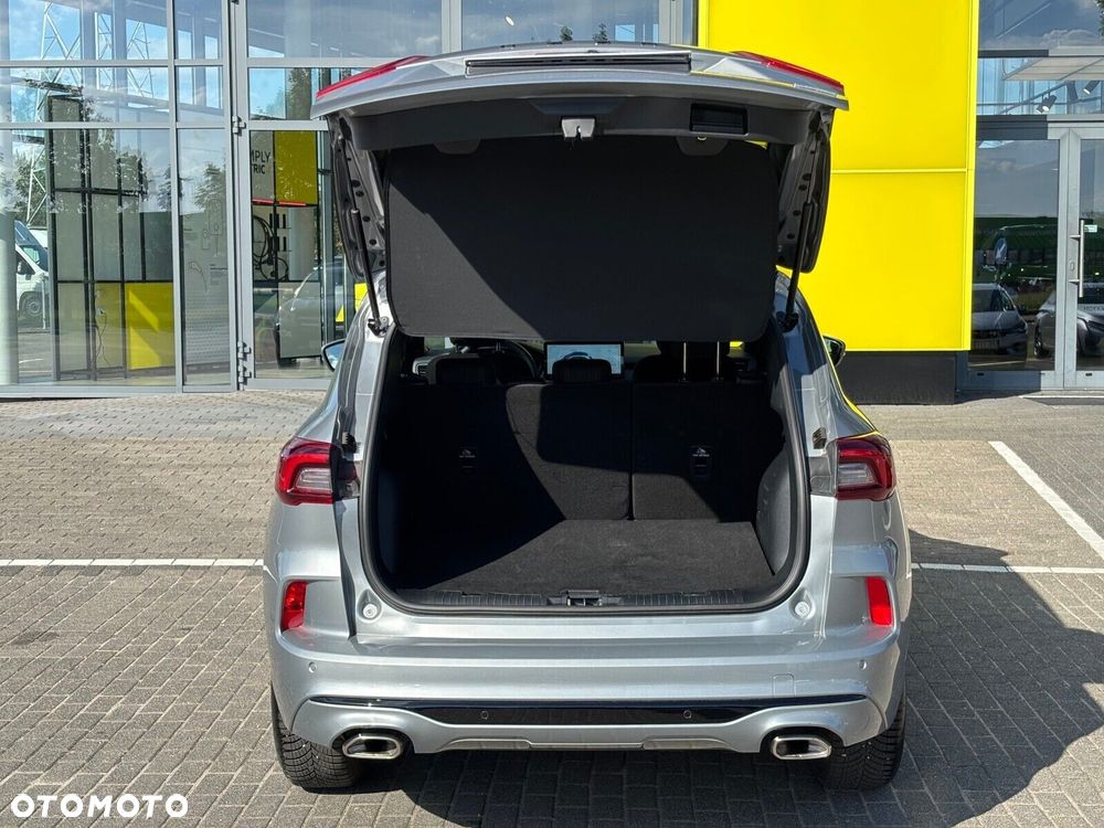 Ford Kuga - 8