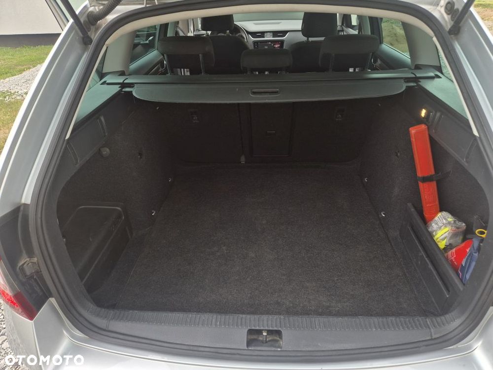 Skoda Octavia 1.6 TDI DSG Premium Edition - 13