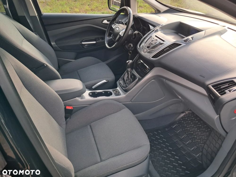 Ford Grand C-MAX 1.6 Ti-VCT Titanium - 18