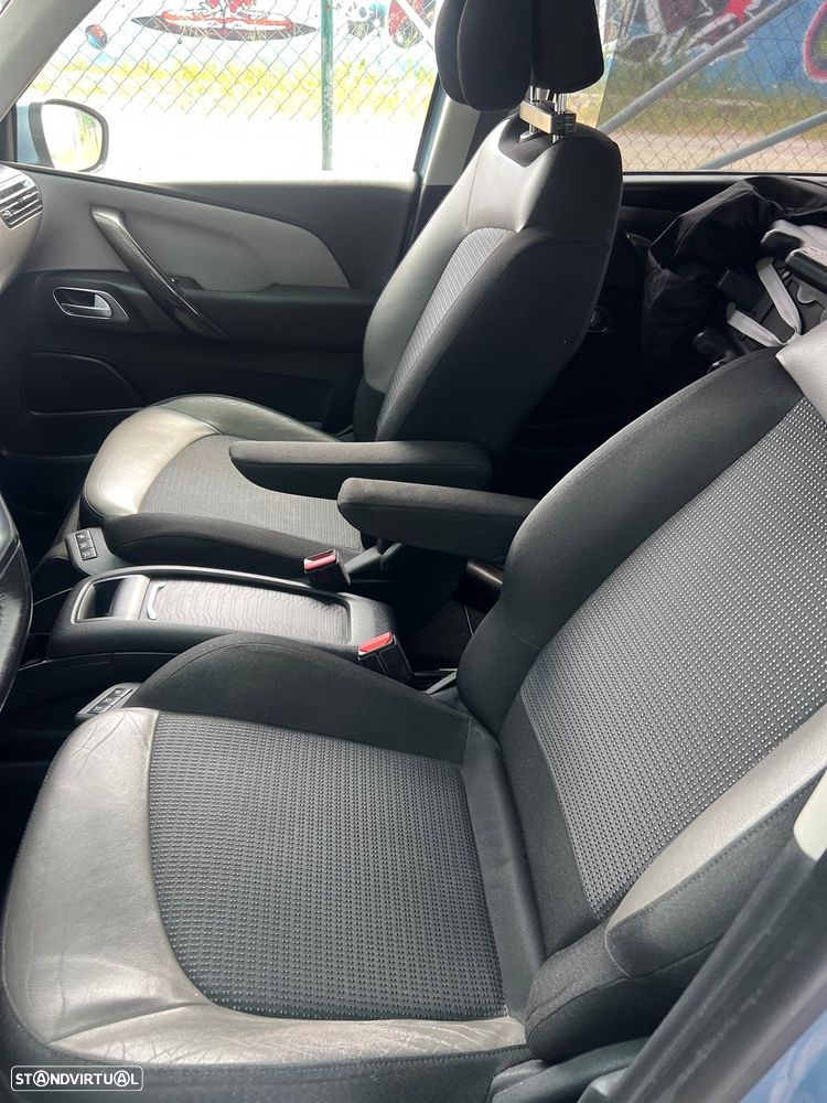 Citroën C4 Grand Picasso BlueHDi 120 EAT6 Exclusive - 4