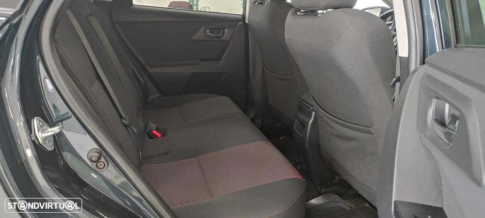 Toyota Auris Touring Sports 1.4 D-4D Comfort - 22
