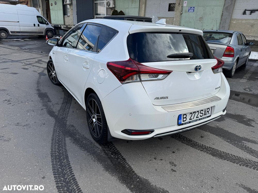 Toyota Auris - 3