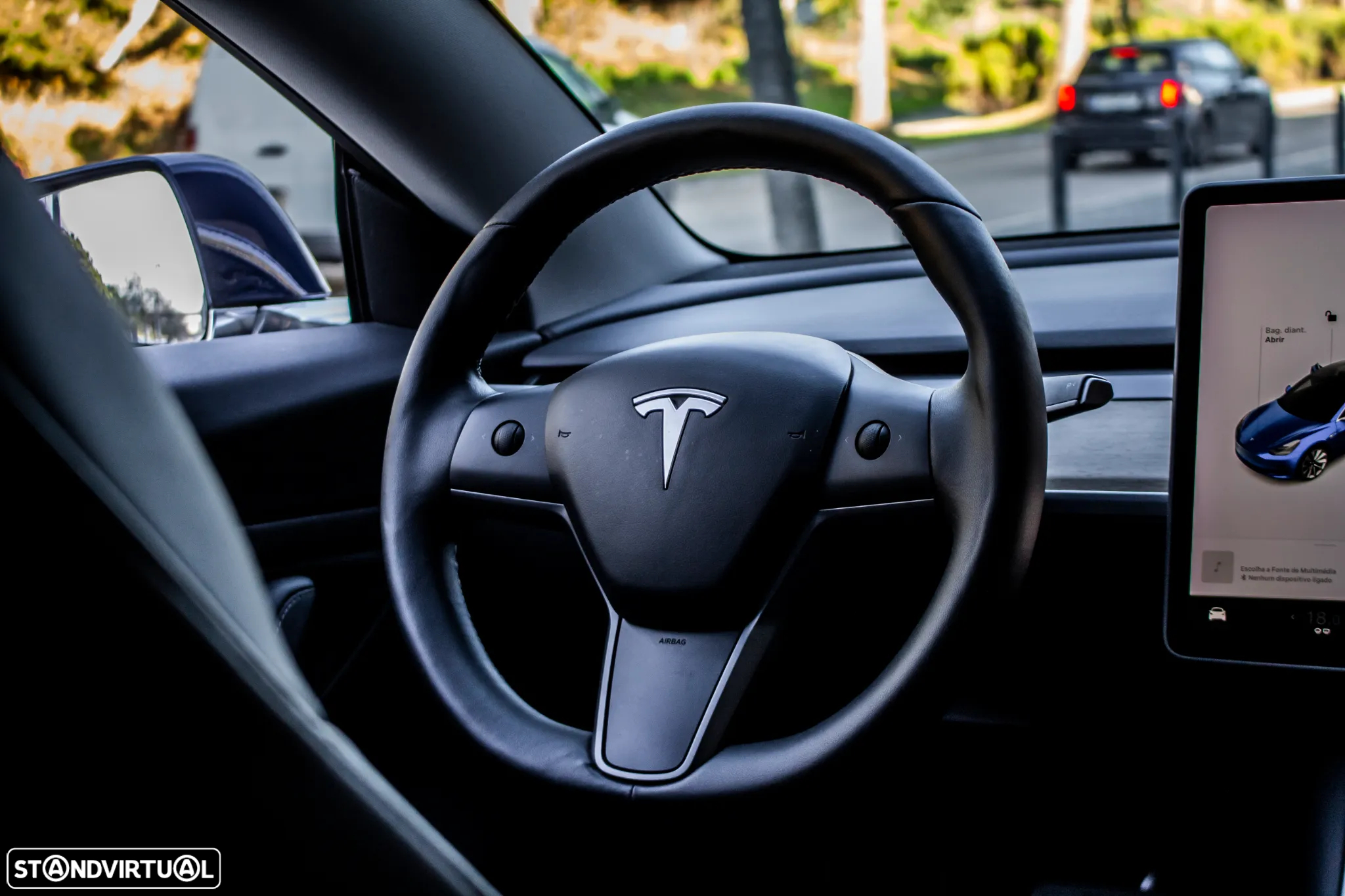 Tesla Model 3 Long-Range Dual Motor AWD - 26