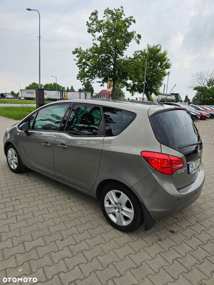 Opel Meriva 1.4 T Enjoy - 11