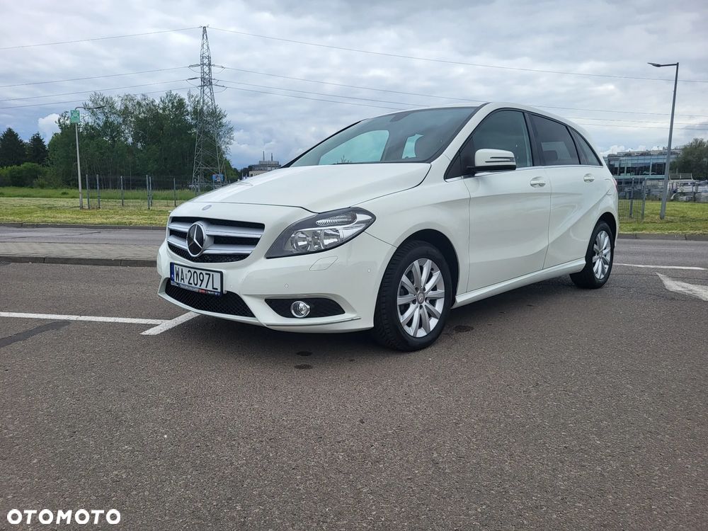Mercedes-Benz Klasa B 180 Urban - 22