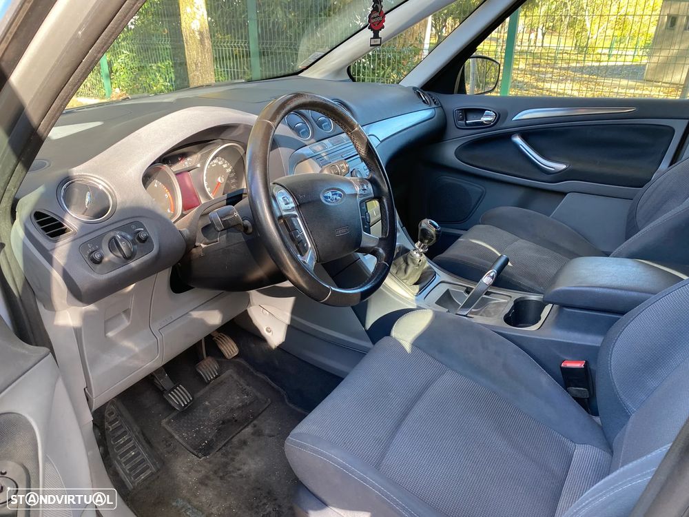 Ford S-Max 1.8 TDCi Titanium 7L - 7
